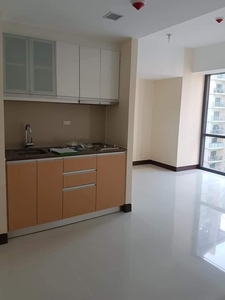 Studio Unit FOR SALE at The Viceroy McKinley Hill Taguig - For Lease / For Rent / Metro Manila / Interior Designed / Condominiums / RFO Unit / NCR / Fully Furnished / Real Estate Investment PH / Clean Title / Ready For Occupancy / MrBGC on Carousell