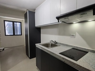 Studio Unit For Sale in Southkey Place in Alabang on Carousell