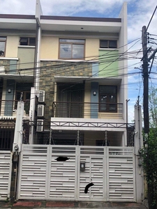 TOWN HOUSE 4 SALE on Carousell