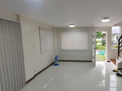 TOWNHOUSE FOR RENT IN QUEZON CITY on Carousell