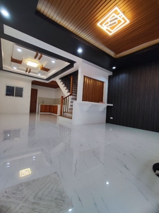 Townhouse For Sale In COUNTRY SIDE VILLAGE Paranaque City on Carousell
