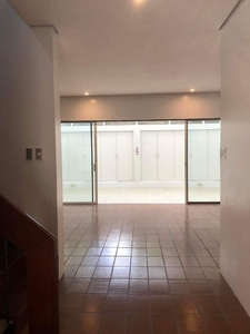 Townhouse For Sale in Dasmarinas Village on Carousell