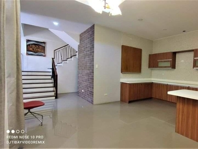 Townhouse For Sale in New Manila on Carousell