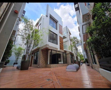 Townhouse for sale near Greenhills 3 bedroom on Carousell