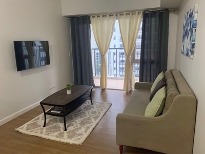 Two Maridien BGC 1 br for rent near Highstreet on Carousell