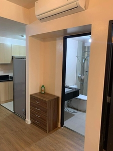 Two Serendra Meranti 1BR one bedroom for sale on Carousell