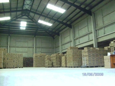 Warehouse in Congressional QC for rent on Carousell