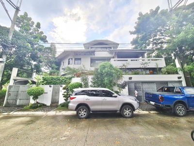 Well-Designed 5BR House and Lot for Sale in Loyola Grand Villas Quezon City on Carousell