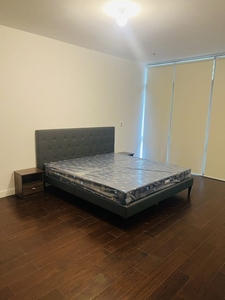 West Gallery Place Condo Unit for lease on Carousell