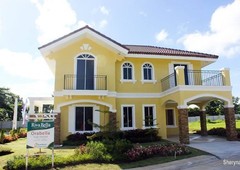 4 bedroom single house and lot for sale in sta rosa lagun