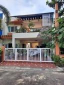 5 Bedrooms/4 Bathrooms Fully Furnished House for Sale