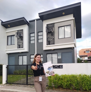 2 Bedroom End Unit Townhouse For Sale in Sumalo, Hermosa, Bataan
