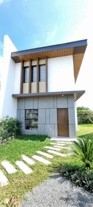 House For Sale In Manggahan, Santa Maria