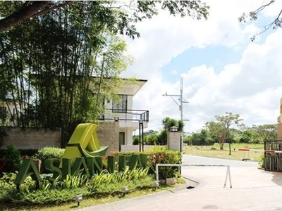 Villa For Sale In Cadena De Amor, Cavite City