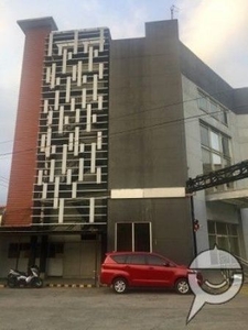 126 sqm Office Building Units for Lease in Pasig
