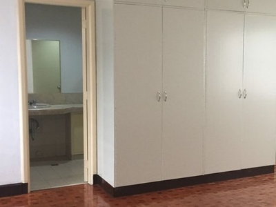 5BR House for Rent in San Miguel Village, Makati
