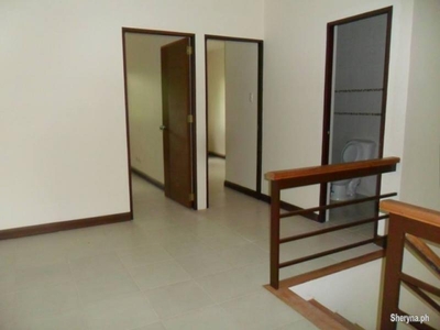 4BR Townhouse in Guadalupe Cebu ForRent28k