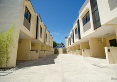 Rent To Own Townhouse near Mactan Airport Turnberry 1