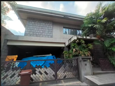House For Sale In San Lorenzo, Makati