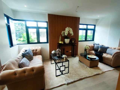 Townhouse For Sale In Malamig, Mandaluyong