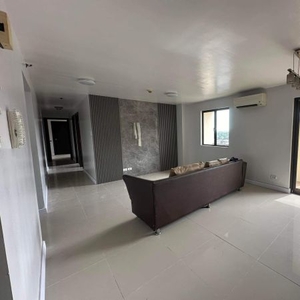 Rush Sale 3BR Unit in Pinecrest Newport Pasay City Across NAIA T3