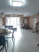 bgc-two serendra -loft- 4bedroom with parking slot