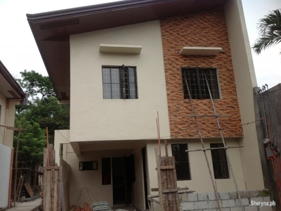 East Fairview Quezon City House and Lot For Sale- Pallmall Villas