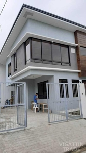 House For Sale in Las Pinas