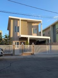 HOUSE and LOT for SALE in Sun Valley Golf and Estates Antipolo City