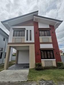 Townhouse For Sale In Cutcot, Pulilan