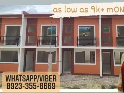 FOR SELL 2-STOREY TOWNHOUSE, A FEW WALKS FROM NATIONAL HIGHWAY IN LILOAN, CEBU!