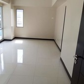For sale Condo in rent to own terms, Commonwealth QC