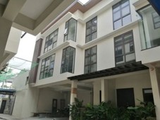 RFO 3 BR with 2 Car Garage in Sta Mesa