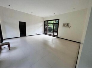 House For Rent In South Forbes, Makati