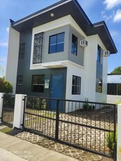 House For Sale In Poblacion, Pandi