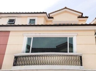 Townhouse For Rent In Ugong, Pasig