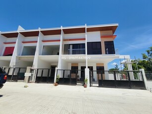 Townhouse For Sale In Molino Vii, Bacoor