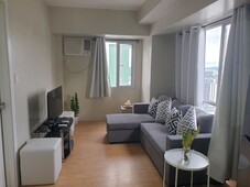 1bedroom furnished end unit at Avida Towers Alabang