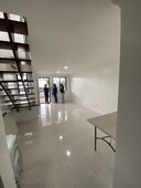 NEW BUILD HOUSE IN ANGELES CITY