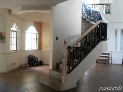 House and lot for sale in Las Piñas City