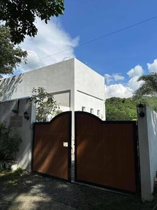 Villa For Sale In Tadlak, Los Banos