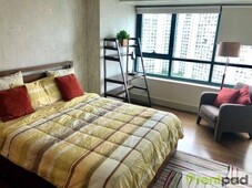For Rent Studio Unit in Edades Tower in Rockwell Center