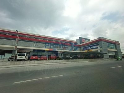Comin' Thru! Retail Space - 23 sqm - For Lease: Mandaluyong Area.