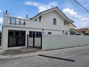 2 bedroom House for sale in Elisa Homes Molino 4 Bacoor Cavite with water refilling station