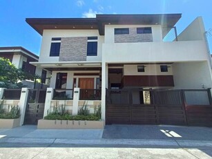 House For Sale In B.f. Homes, Paranaque