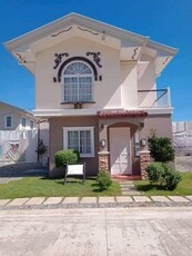 House For Sale In Canlumampao, Toledo