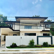 House For Sale In Pasong Tamo, Quezon City