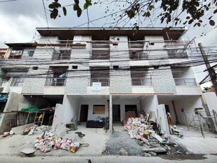 House For Sale In Project 4, Quezon City