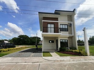 House For Sale In Santo Domingo 1st, Capas