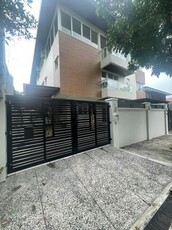 Townhouse For Rent In Bel-air, Makati